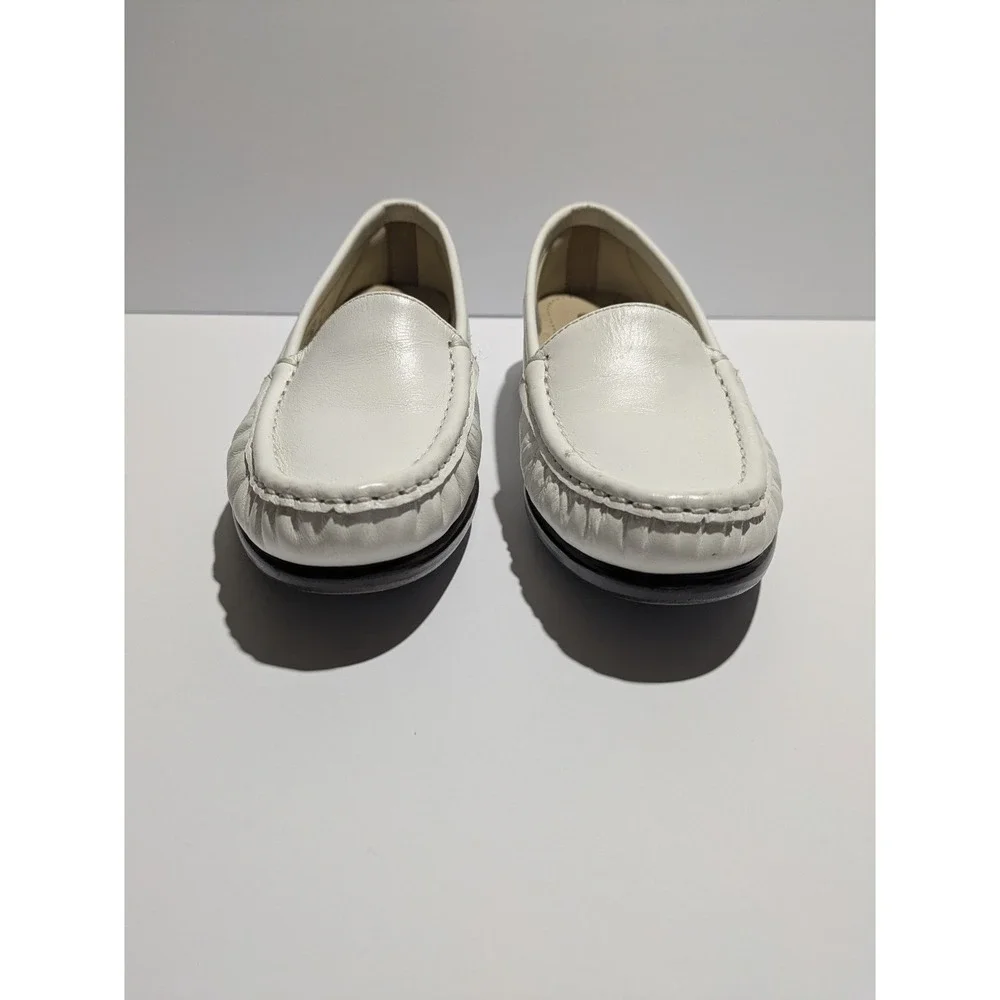 SAS Tripad‎ Comfort Loafers Womens 5.5 M White Leather Slip On Shoes